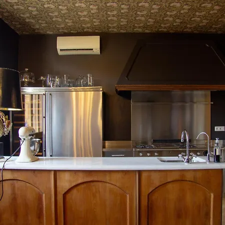 Bed & Breakfast La Maison Du Theatre Ravenna