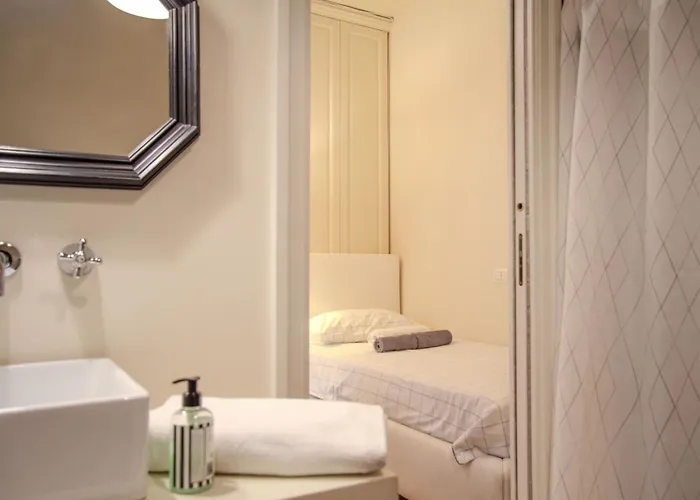 La Maison Du Theatre 4* 拉文纳